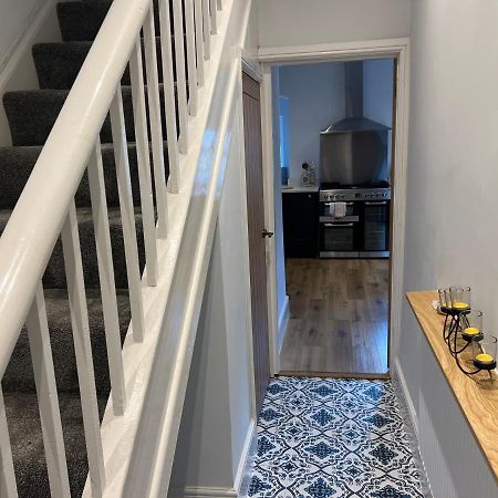 Luxury 2 Bed Apartment Great Location Stoke-on-Trent Eksteriør billede