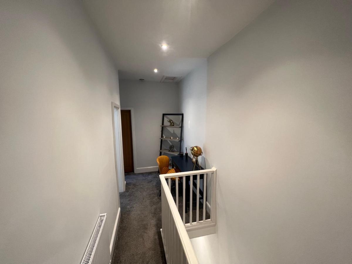 Luxury 2 Bed Apartment Great Location Stoke-on-Trent Eksteriør billede
