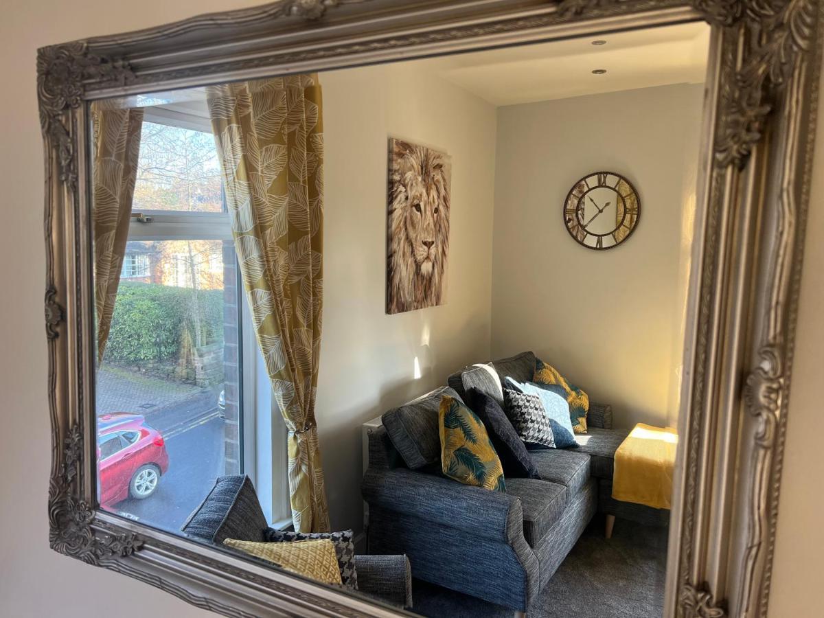 Luxury 2 Bed Apartment Great Location Stoke-on-Trent Eksteriør billede